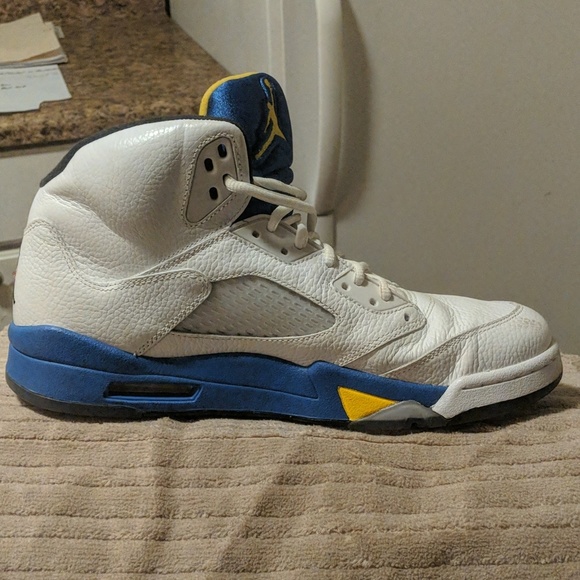 Air Jordan Retro Laney (2013) Size 11.5 - Picture 2 of 4